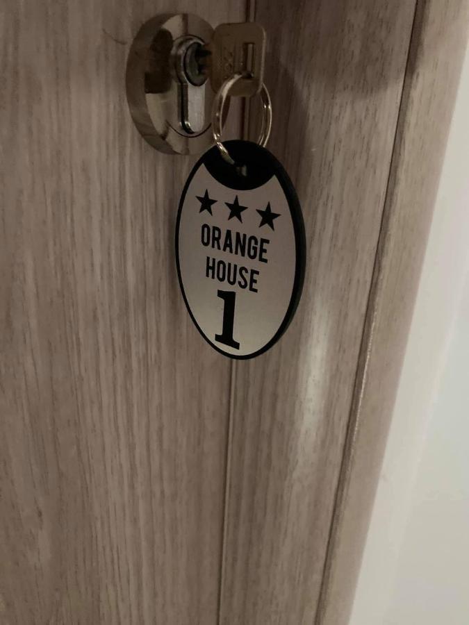 Апартаменты Orange House Констанца Экстерьер фото